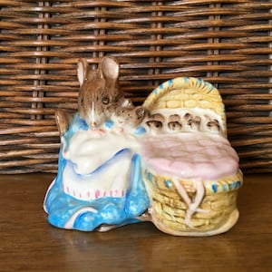 Beatrix Potter Hunca Munca Royal Albert Figurine Hand Painted Made in England