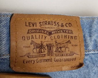 levis leather tag