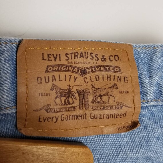 levis brown tag