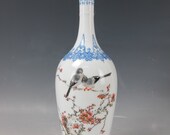 A Chinese Egg Shell Porcelain Vase with Qianlong Mark