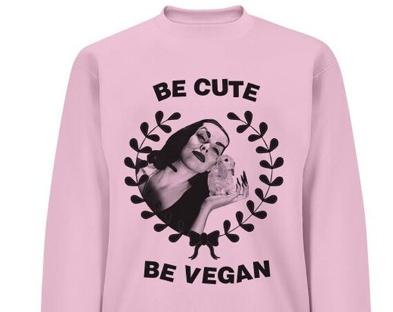 Vampira sweater