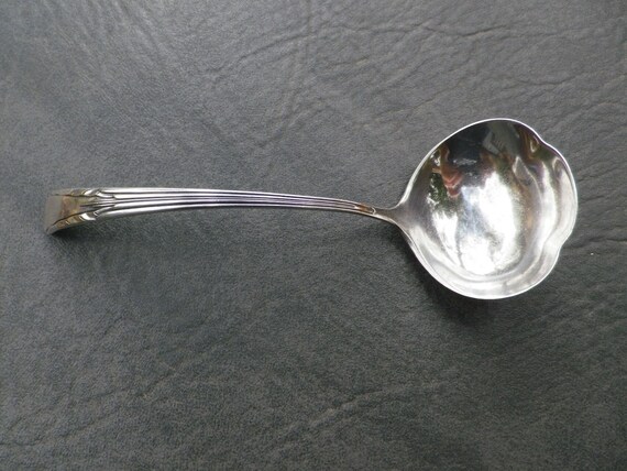 International Orchid Sterling Silver 1/2