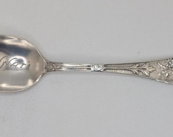 Antyczna łyżka pamiątkowa ze srebra próby 925 „Cincinnati” z grawerunkami „1893” i „funtem”