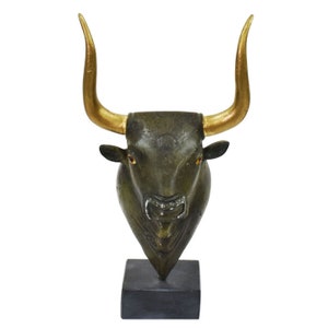 Minoan Bull Bronze Head - Minoan Art - Knossos - Ancient Crete - Museum Replica