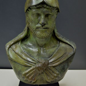 Hercules Heracles demigod ancient Greek hero great sculpture bust