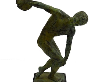 ミュロン（の作と言われる）『ディスコボロス(円盤を投げる人)』