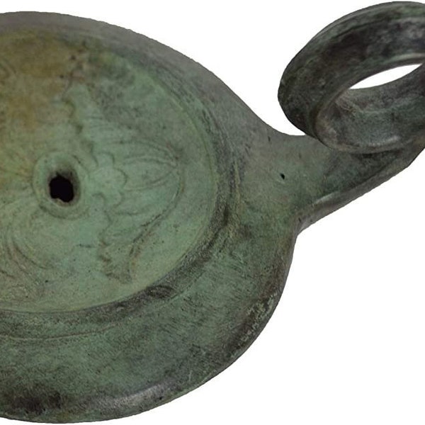 Bronze Oil Lamp Decorated with Carved Leaf-Lost wax Method-Everyday life,Rituals,Ceremonies-Ancient Greek Art