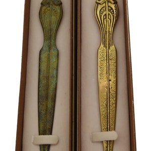 Tagliacarte -Set di 2 piccole repliche in bronzo della spada di Achille-antica mitologia greca-bronzo lucido e patina invecchiata verde decorazione per il desktop