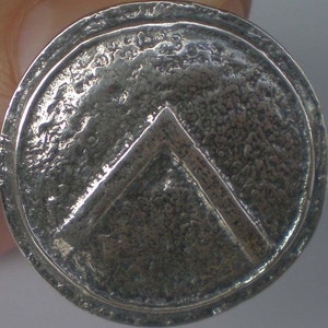 Spartan Shield Silver Pendant - King Leonidas - Ancient Greece - Sparta
