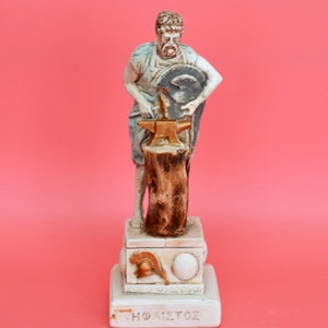 Kleine Statue von Hephaistos, altgriechischer Gott des Feuers, Schmiede, Metallverarbeitung, Technologie und Vulkane-griechisches Pantheon