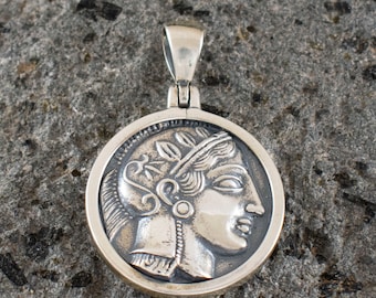 Göttin Athene und Eule der Weisheit Silberanhänger – Athener Tetradrachme-Münze