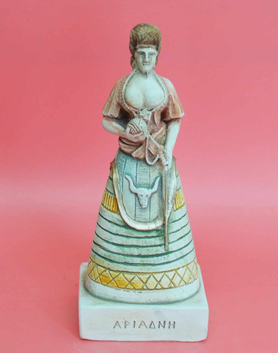 Statue of Ariadne daughter of King Minos of Crete and Pasiphae theseus Statue of Ariadne daughter of King Minos of Crete and Pasiphae theseus