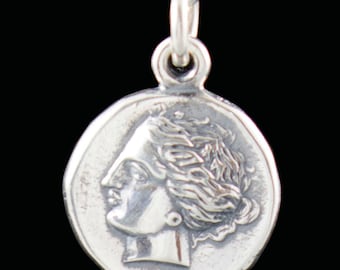 Corinth Drachme Handgefertigte Silber Anhänger-Aphrodite und Mythische Geflügelte Pferd Pegasus Fliegen-Antike Griechische Münze