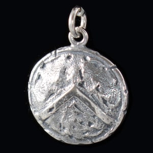Spartan Shield Silver Pendant-Aspis Hoplon bearing  the Capital Lambda Λ, Symbol of the Lacedaemonians -King Leonidas-Ancient Greece