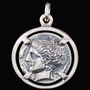 River jewelry nike necklace deals