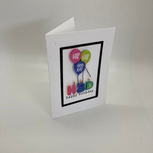 Carte d'anniversaire faite main de ballons HBD