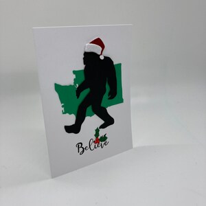 Tarjeta de Navidad Hecha a Mano Believe Sasquatch/Big Foot