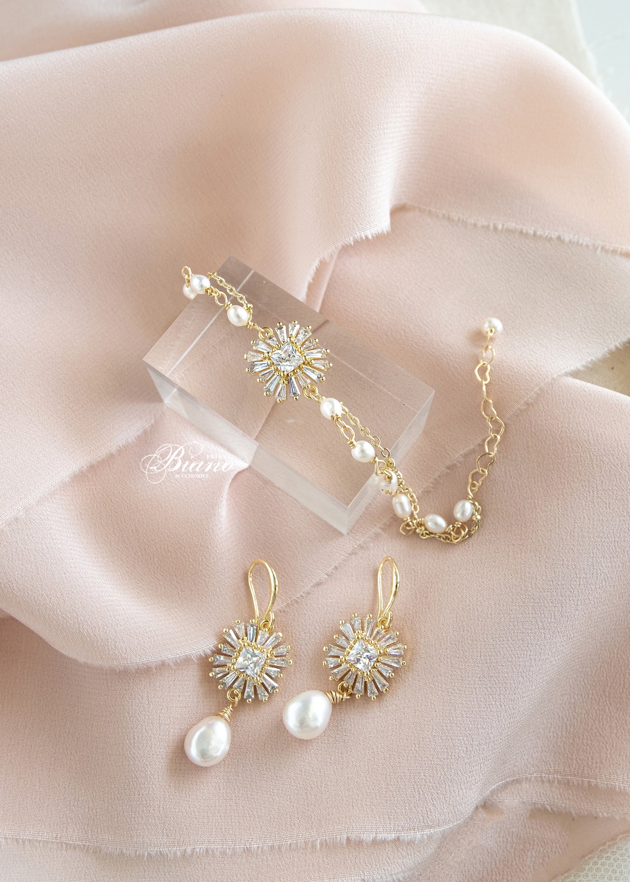 Bridal peal earrings Freshwater earrings Gold wedding earrings | Etsy