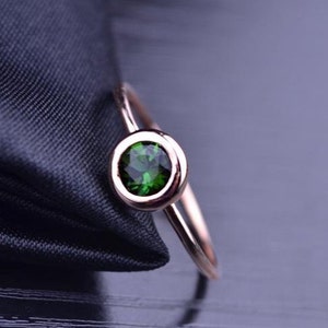 Green Tourmaline Ring in 18k Rose Gold Bezel Setting Engagement Wedding Birthday Anniversary Valentine's