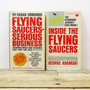 Pair of 1950s UFO Books - &quot;Flying Saucers: Serious Business&quot; and &quot;Inside the Flying Saucers&quot;