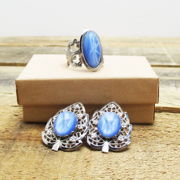 Vintage Blue Cat Eye Ring and Matching Clip On Earrings. Silver Toned Vintage Jewelry with Unique Light Blue 'Stone'.