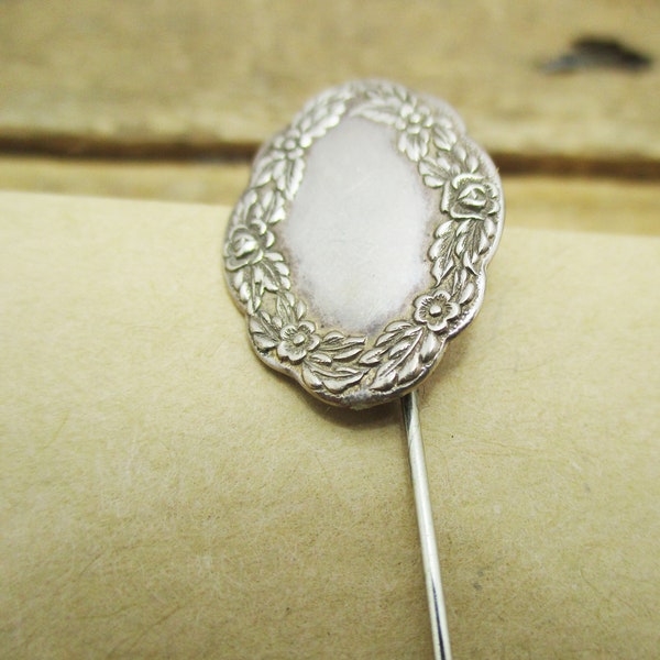 Vintage Kirk & Sons Sterling Silver, Floral Wreath Stick Pin.