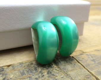 Vintage 'Moon Glow' Green Earrings with a Beautiful Shine.