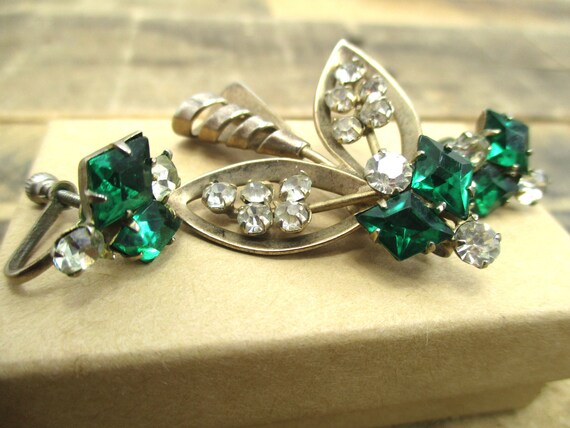 Emerald Green Rhinestone Earrings and Matching Br… - image 4
