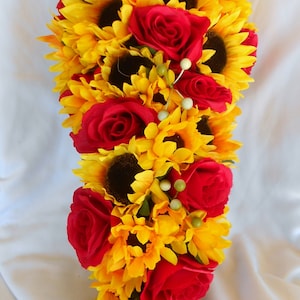 Bridal wedding set sunflowers  and roses