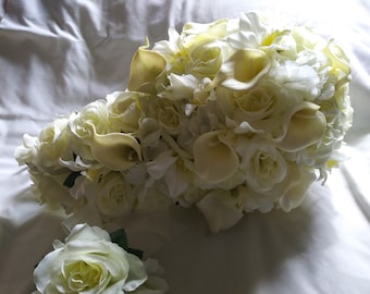 Ivory wedding cascade bouquet calla lilies and roses