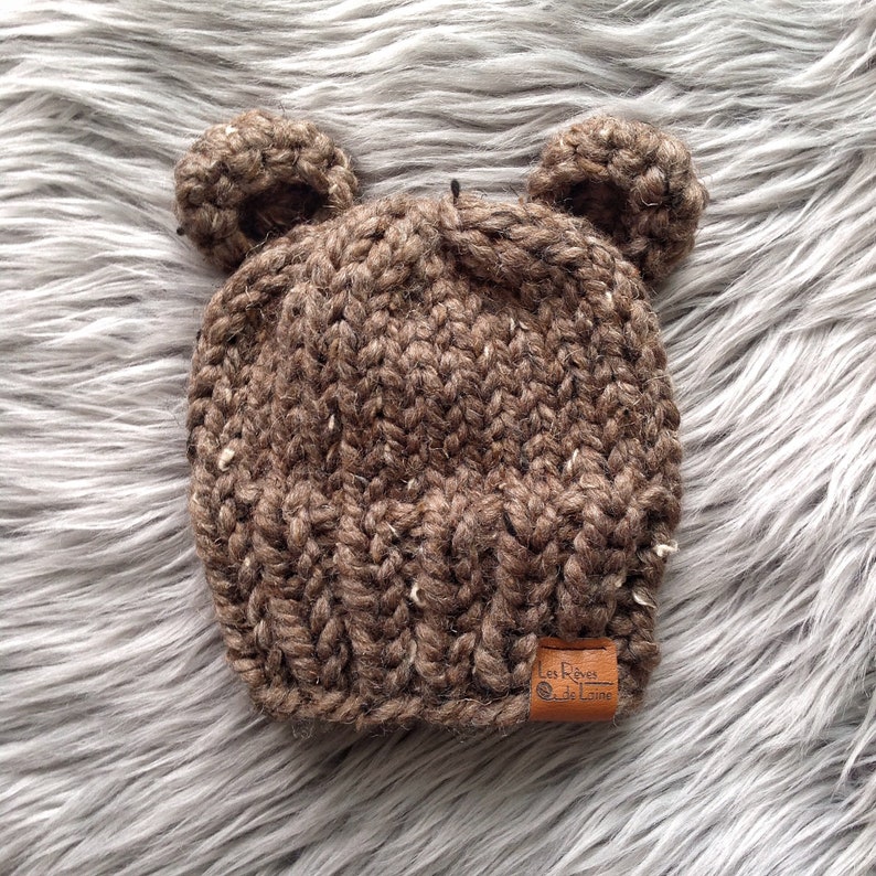 Babies Knitted Bear Hat 2 Colours