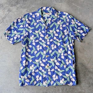 Vintage Paradise Found Hawaiian Shirt: Men&#39;s Floral Rayon Button-Down, Magnum PI Style