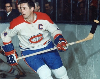 Jean Beliveau Signed Montreal Canadiens Autographed 8x10 Photo. Includes Starleague certification and proof.  NHL Hockey authentic