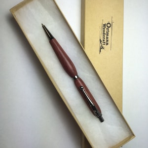 Lila Herz Titan Stift oder mechanische Bleistift