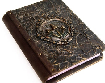 Pilze Hardcover-Journal, Magisches Tagebuch, personalisiert