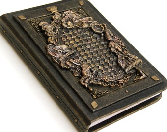 Lederbuch Alice im Wunderland, handgefertigtes Lederbuch