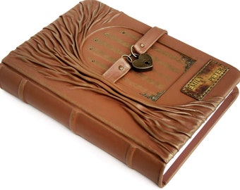 Handgefertigtes Lederbuch: Baum des Lebens, Schloss & Schlüssel, A5 Gästebuch