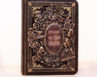 Einzigartiges Lederbuch: Alice im Wunderland, Handgefertigtes 3D Notizbuch