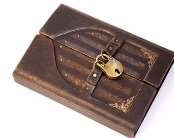 Lederbuch mit Schloss: Vintage Style Tagebuch, Handgefertigtes Echtleder