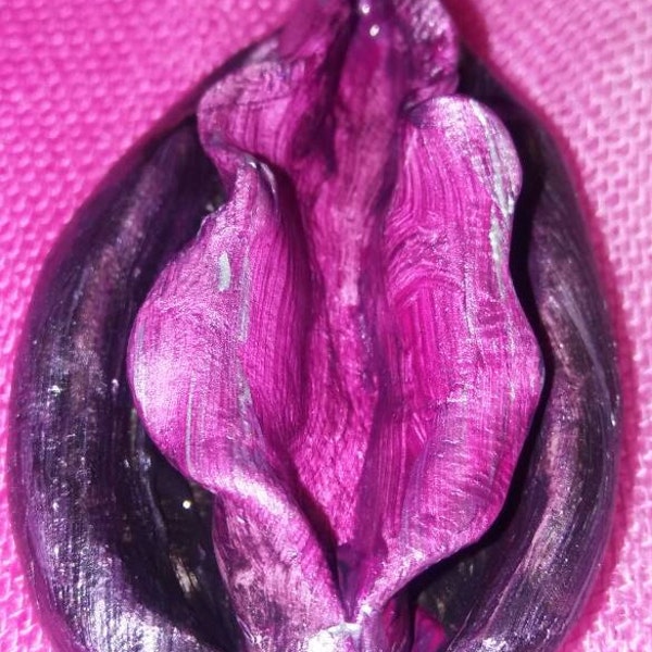 Yoni, Goddess, Vulva, Sacred Feminine, Vagina, Lady Bits, yoni Pendant, Hand Sculpted, Hand Painted, Pride, Feminism, Feminist Pride