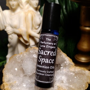Sacred Space Oil, Shielding Oil, Anointing Perfume Oil, Protection Perfume Oil, Witch Perfume Oil, Dragons Blood Oil, Palo Santo Oil
