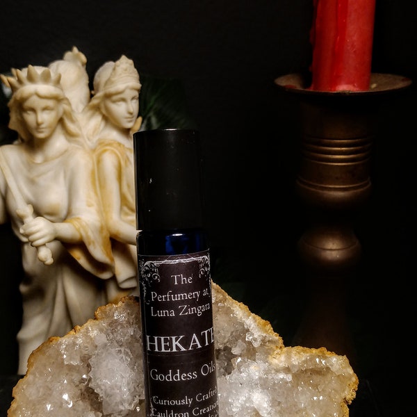 Hekate Goddess Oil, Hekate Perfume Oil, Witchy Fragrance, Hecat Perfume Oil, Hekate Perfume, Hecate Goddess, Deity Fragrance Oil, Hekate Oil