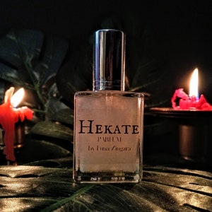Hekate Parfum, Hekate Parfum Spray, Witchy Fragrance, Hekate Goddess Perfume, Hekate Perfume Mist, Deity Fragrances, Hekate Fine Parfum