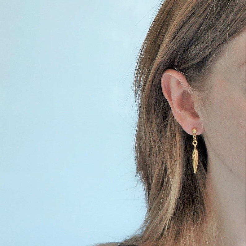 fake ear cuff with chain