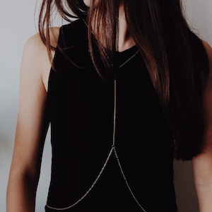Simple Gold Body Chain