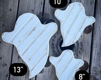Shiplap Leaning Ghosts: Halloween Wood Decor