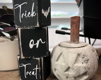 Distressed Halloween Blocks: Trick or Treat Decor, Mini Wood Topper