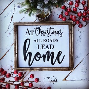 Christmas | christmastime | holiday decor | christmas decor | xmas signs | rustic signs | christmas mantle | farmhouse christmas | farmhouse