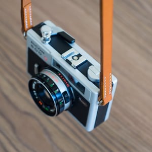 Handmade Leather Camera Strap for Sony, Nikon, Fuji, Canon, Leica, Olympus Neck/Shoulder Strap NRCO Leatherworks Bild 3