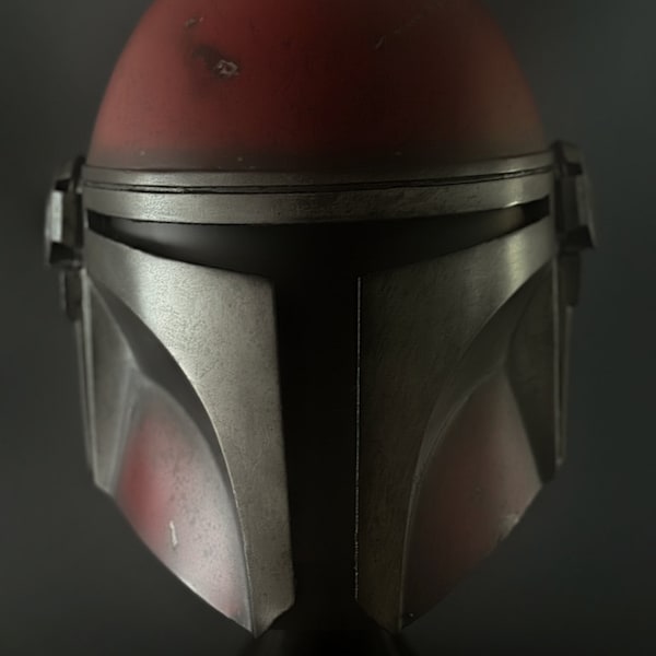 Staffel 3 von Mandalorian Red Helmet ist vollständig abgeschlossen. 3D gedruckt